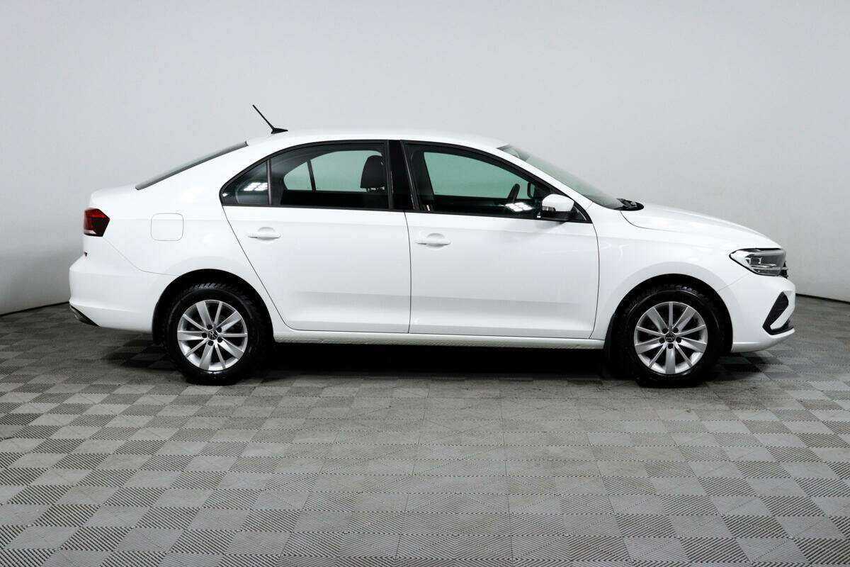 Volkswagen Polo с пробегом — 2020 год. Фото: #3