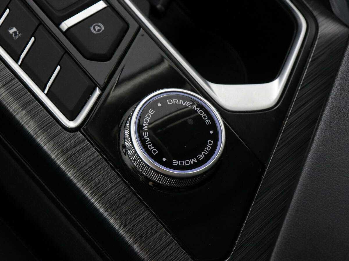 Geely Tugella с пробегом — 2023 год. Фото: #11