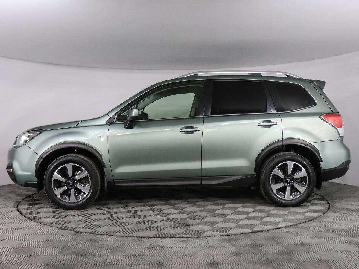 Subaru Forester с пробегом — 2017 год. Фото: #6