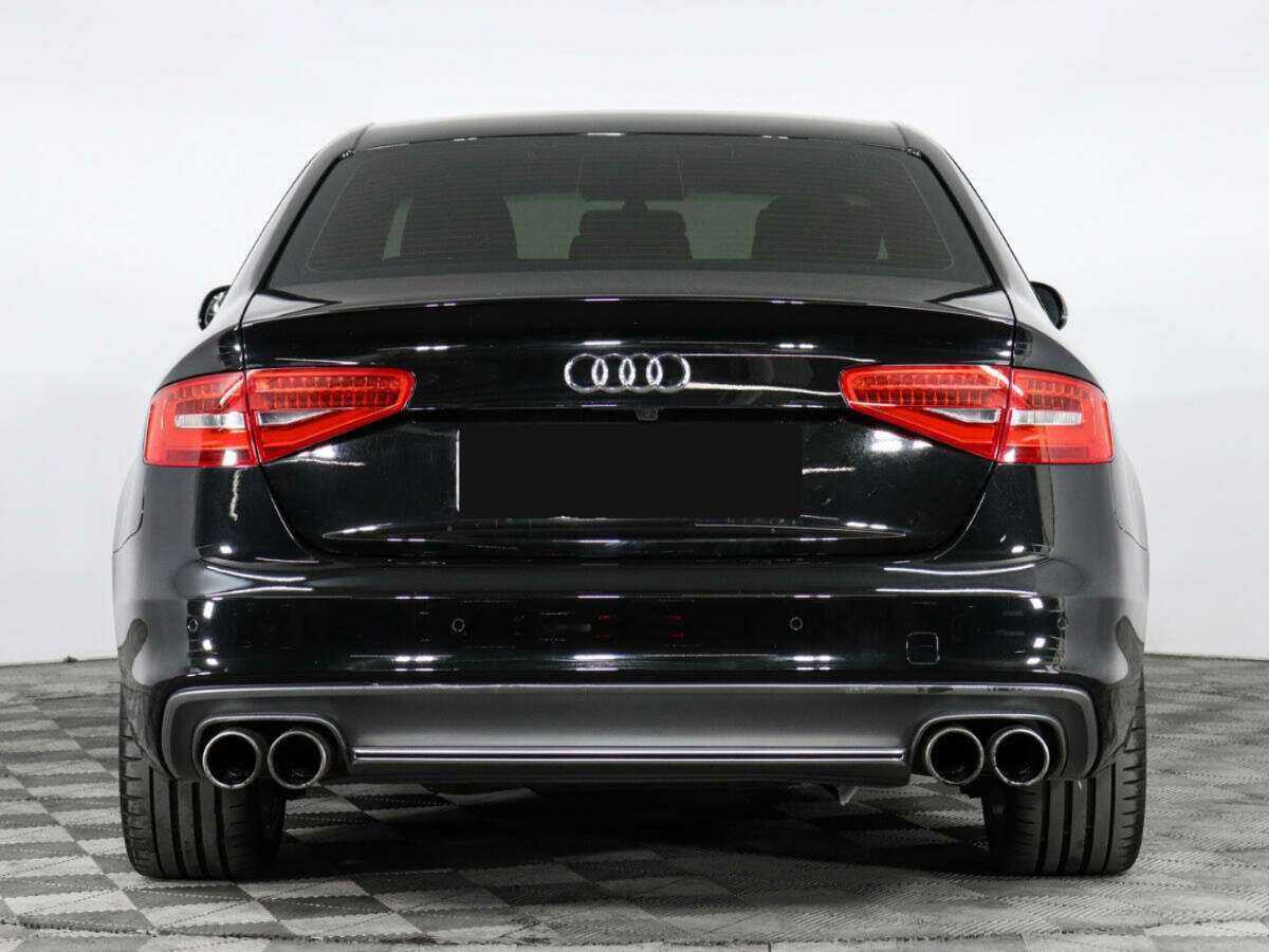 Audi A4 с пробегом — 2014 год. Фото: #5