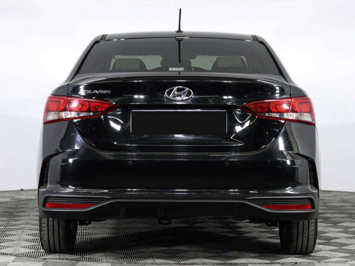 Hyundai Solaris с пробегом — 2022 год. Фото: #5