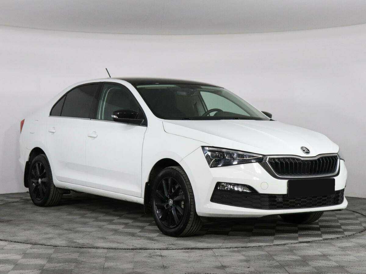 Skoda Rapid с пробегом — 2021 год. Фото: #2