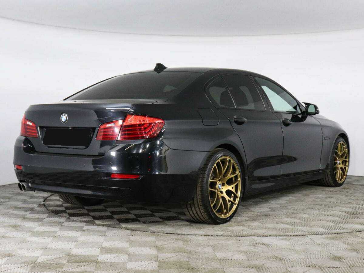 BMW 5 серии с пробегом — 2016 год. Фото: #1