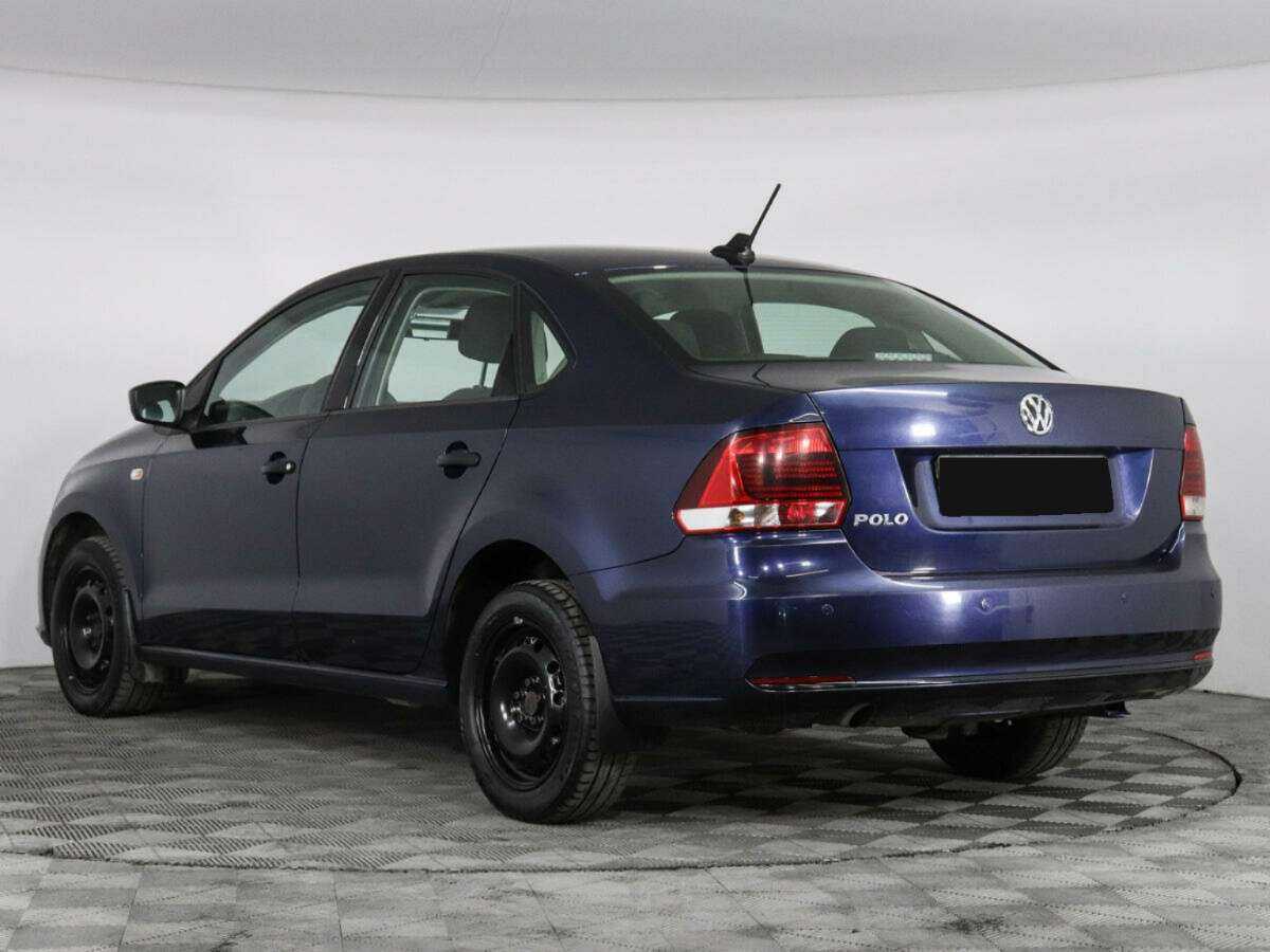 Volkswagen Polo с пробегом — 2017 год. Фото: #6