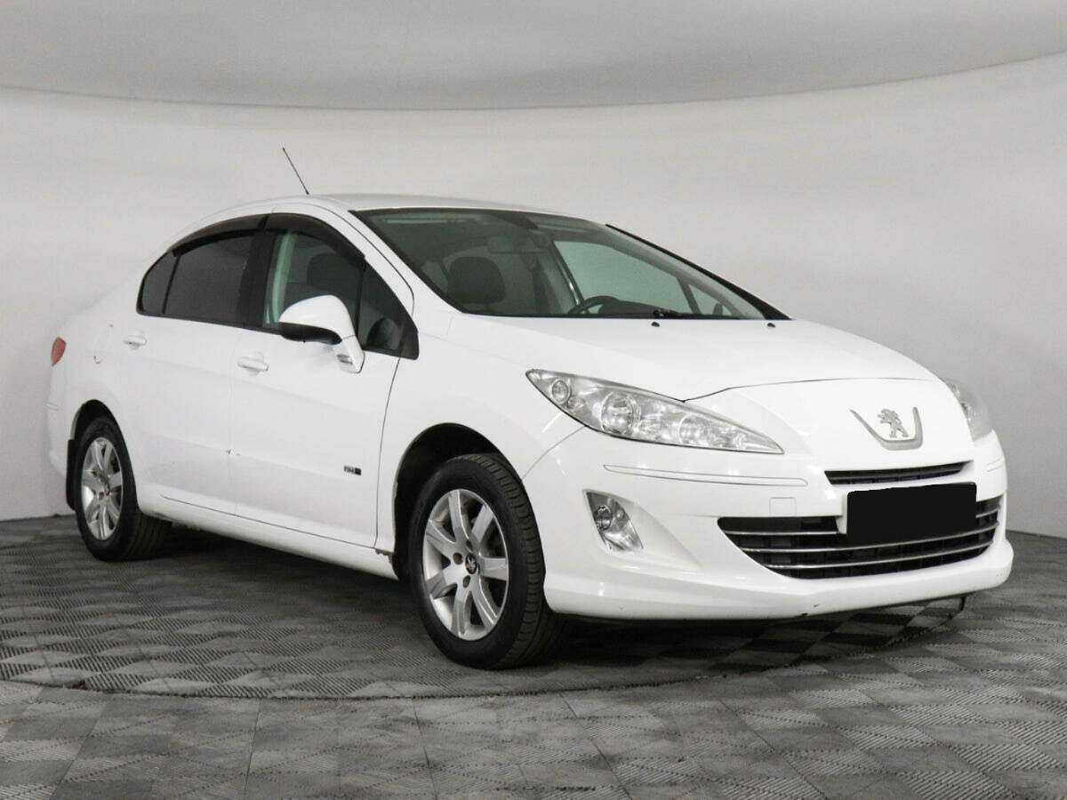 Peugeot 408 с пробегом — 2014 год. Фото: #2