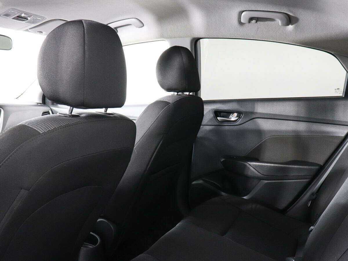 Hyundai Solaris с пробегом — 2018 год. Фото: #10