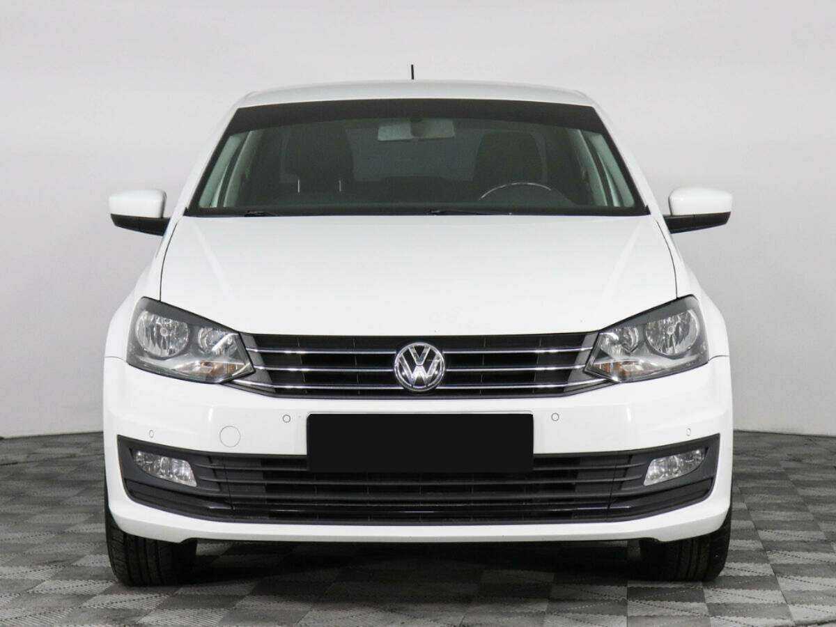 Volkswagen Polo с пробегом — 2018 год. Фото: #1
