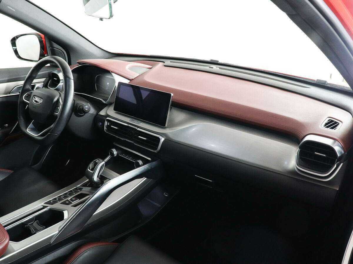 Geely Coolray с пробегом — 2020 год. Фото: #8