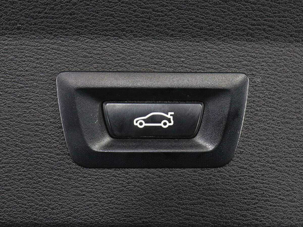 BMW X1 с пробегом — 2020 год. Фото: #11