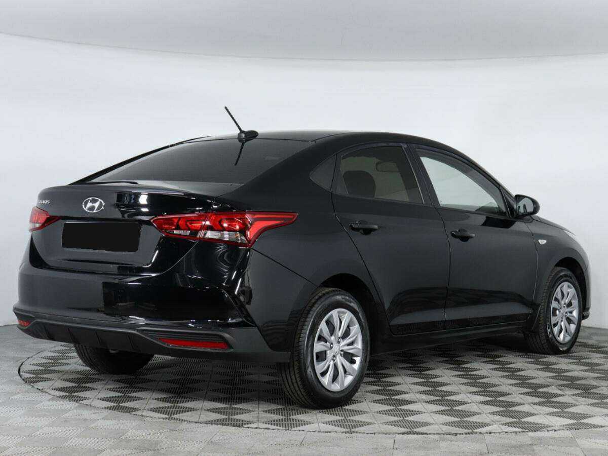 Hyundai Solaris с пробегом — 2021 год. Фото: #4