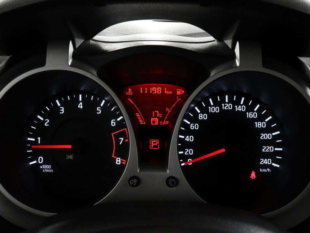 Nissan Juke с пробегом — 2013 год. Фото: #9