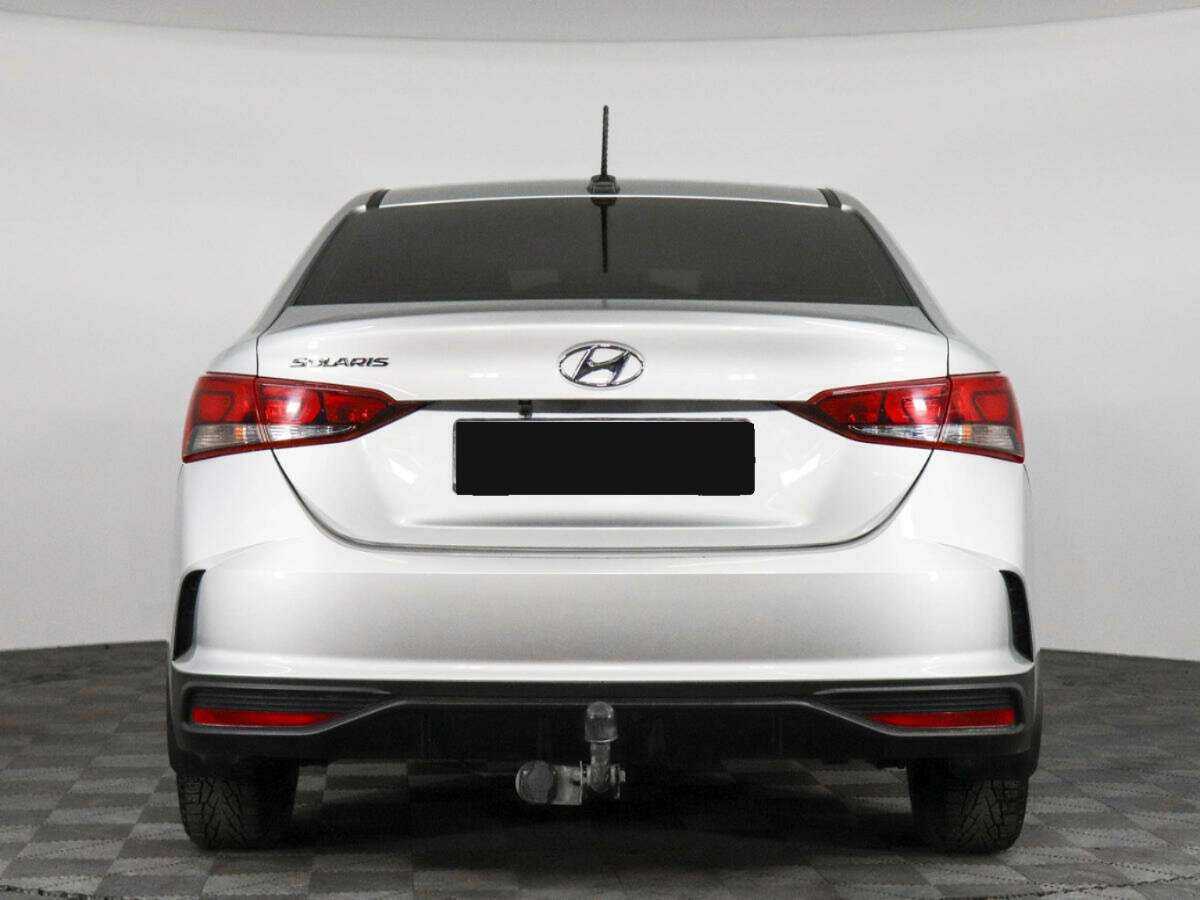Hyundai Solaris с пробегом — 2021 год. Фото: #5