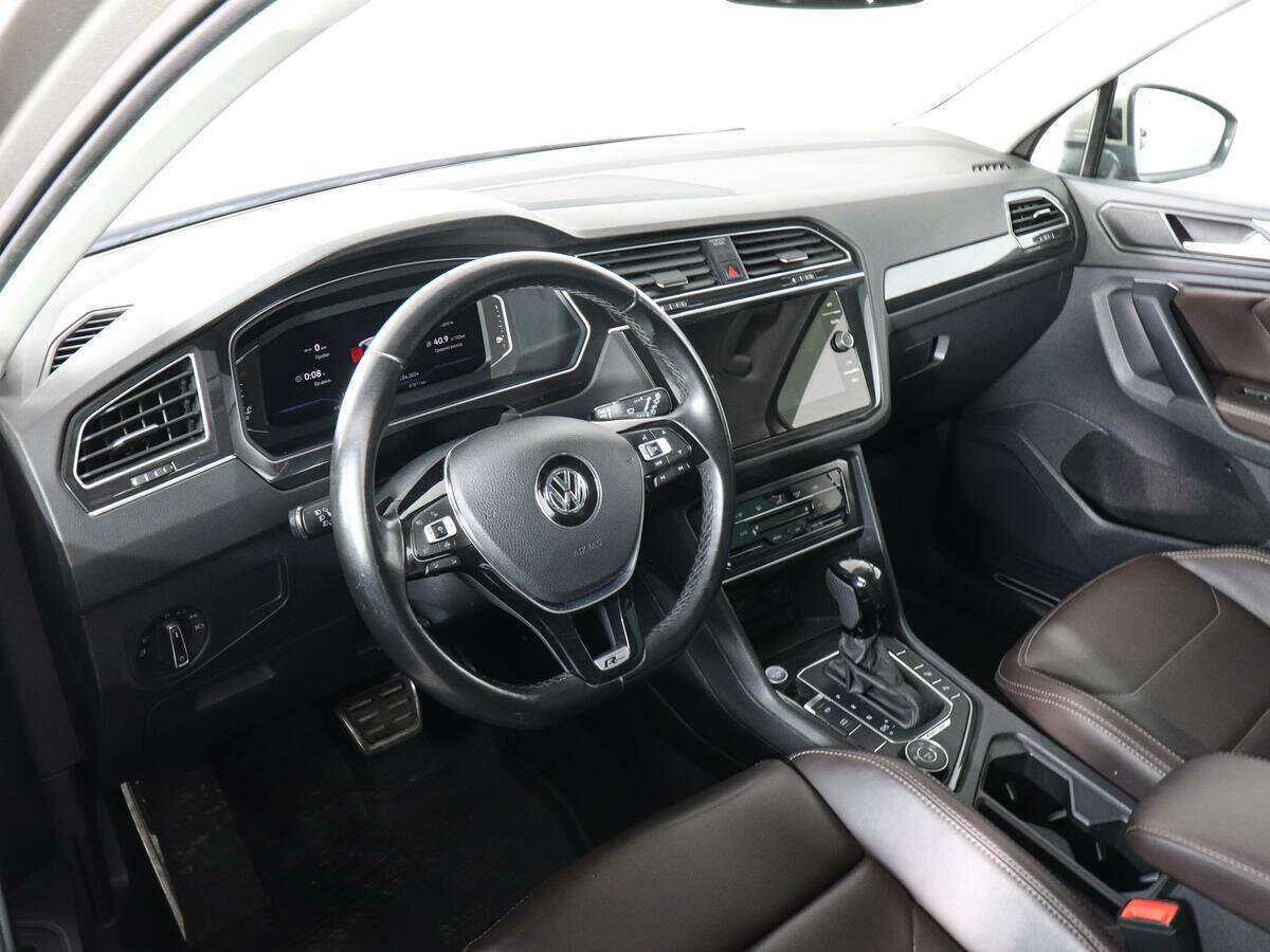 Volkswagen Tiguan с пробегом — 2018 год. Фото: #8