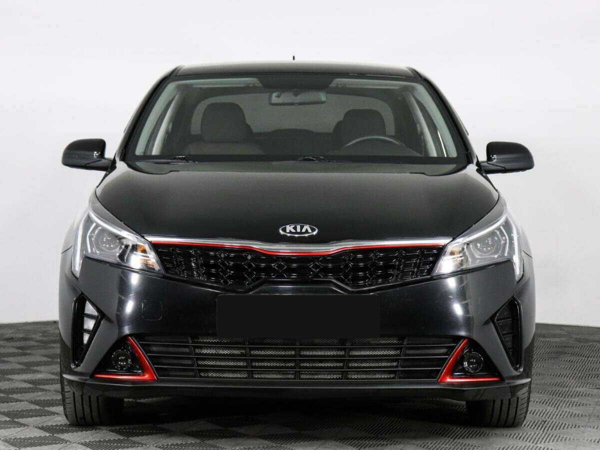 Kia Rio с пробегом — 2020 год. Фото: #1