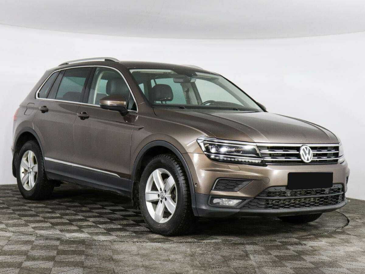 Volkswagen Tiguan с пробегом — 2018 год. Фото: #1