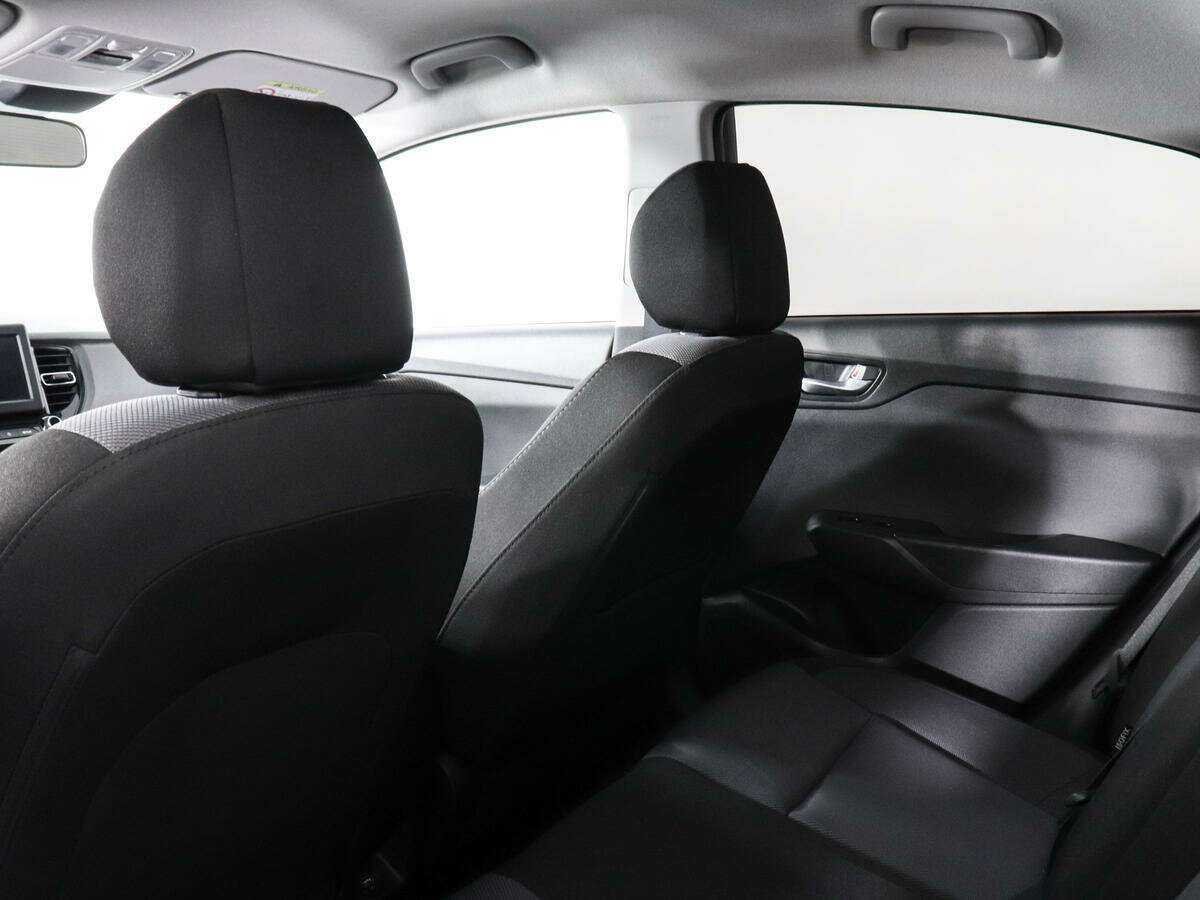 Hyundai Solaris с пробегом — 2020 год. Фото: #7