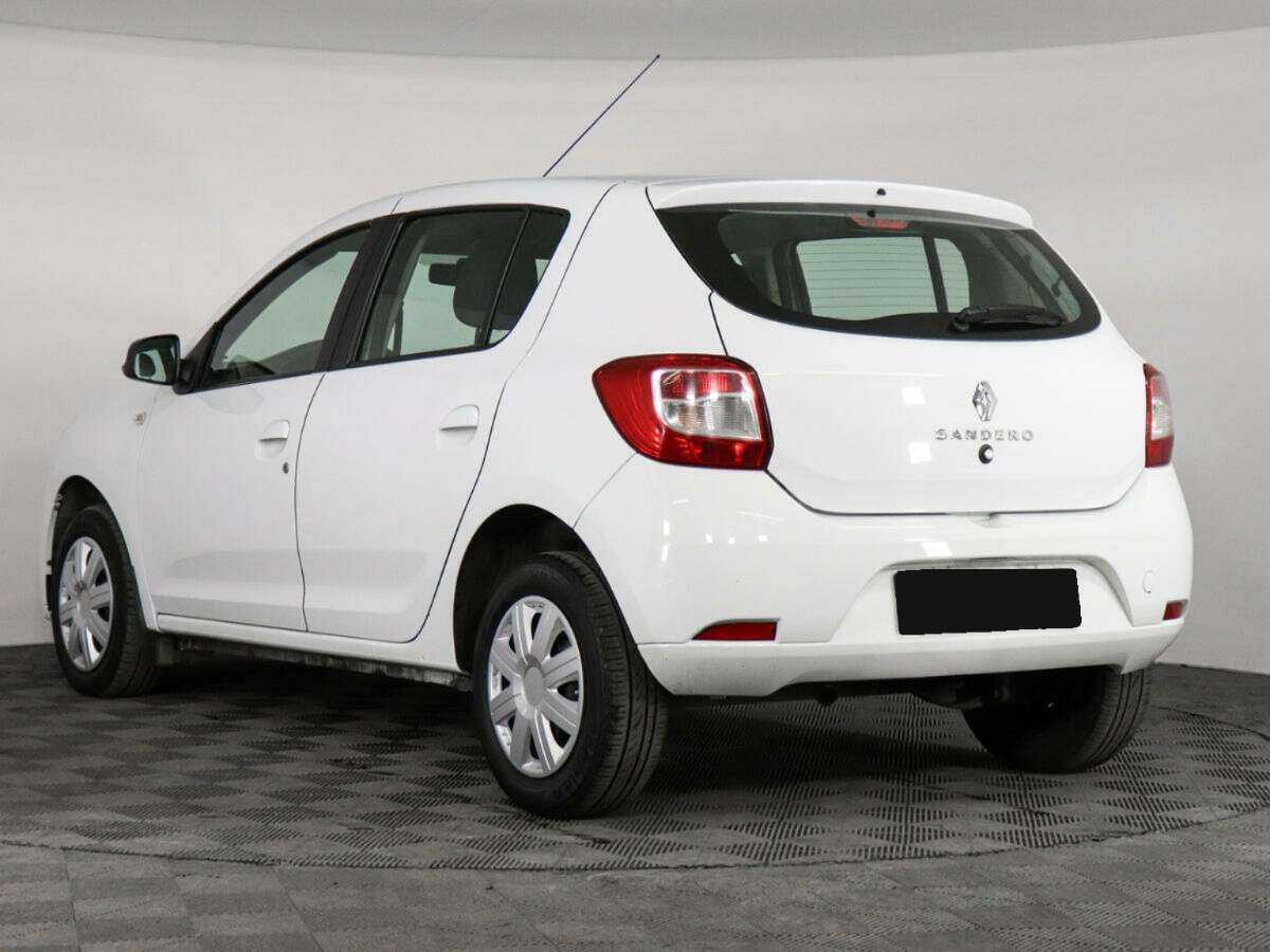 Renault Sandero с пробегом — 2020 год. Фото: #6