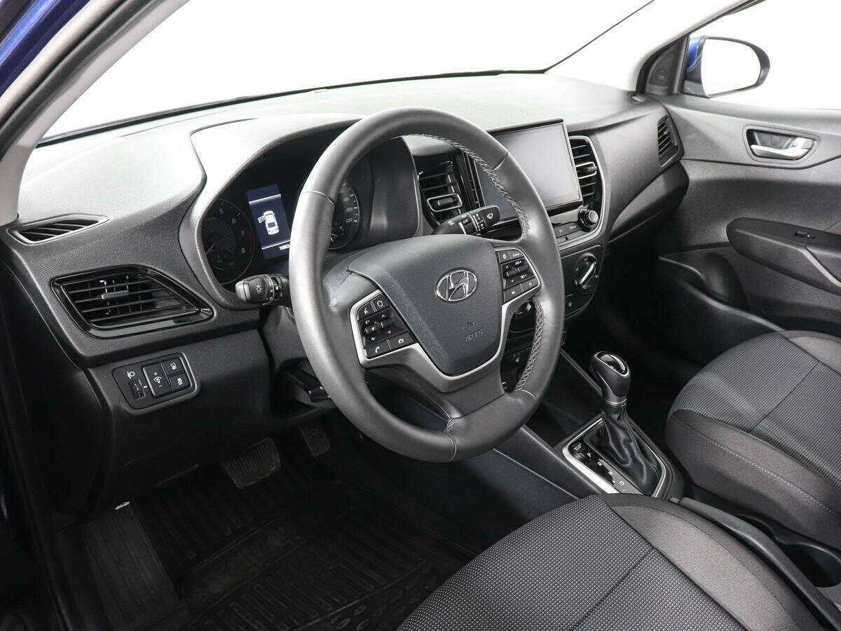 Hyundai Solaris с пробегом — 2021 год. Фото: #8