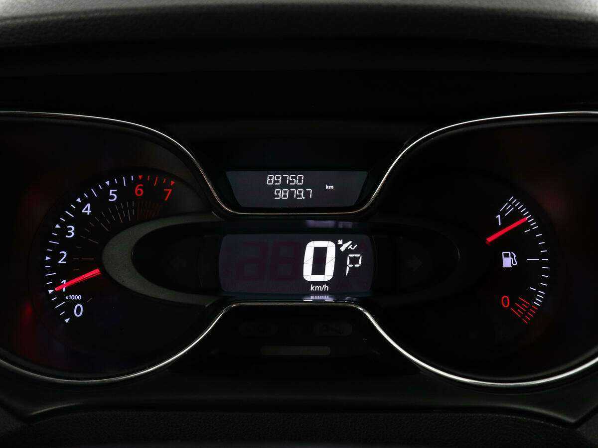 Renault Kaptur с пробегом — 2017 год. Фото: #10