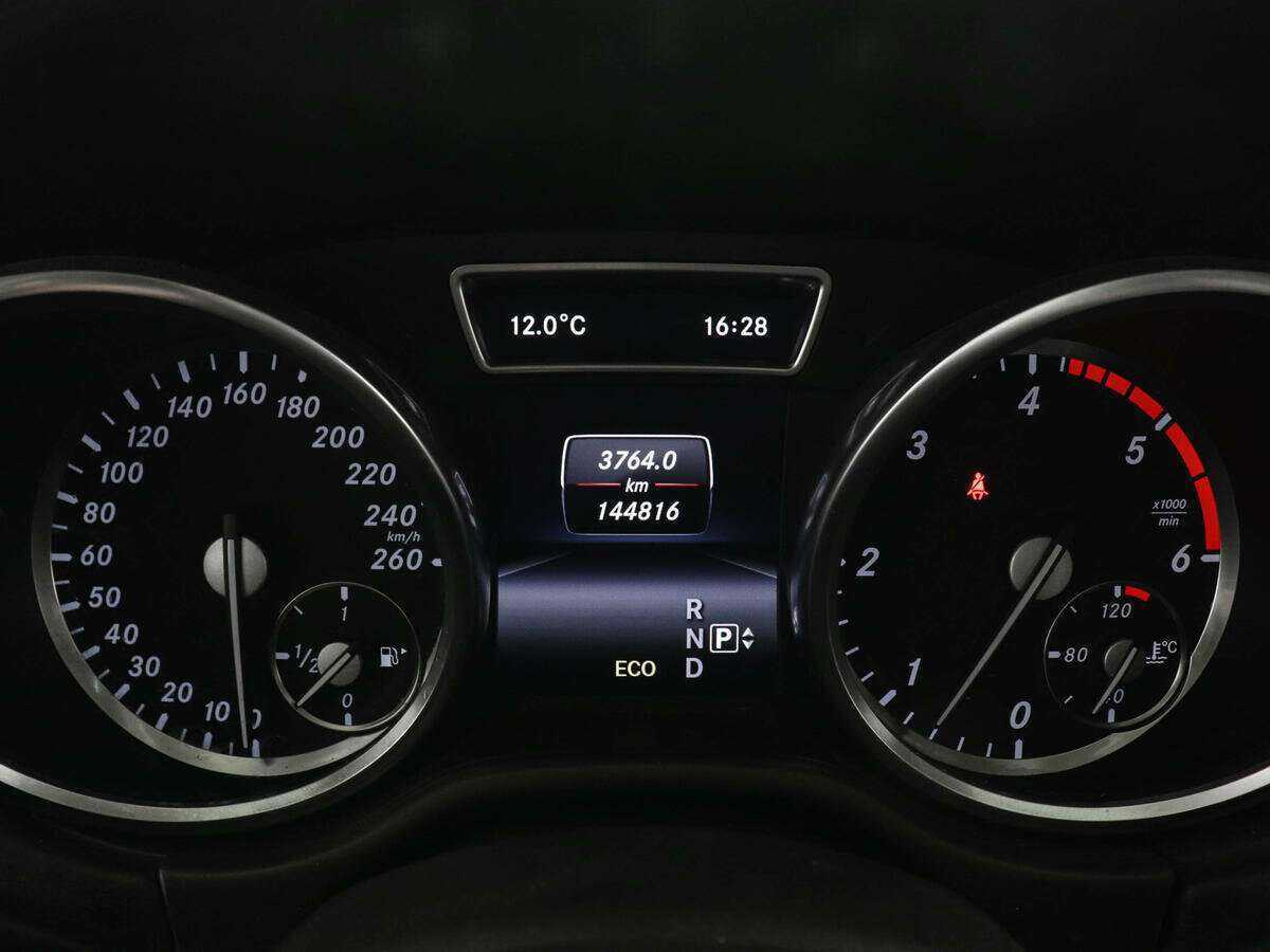 Mercedes-Benz M-Класс с пробегом — 2013 год. Фото: #6