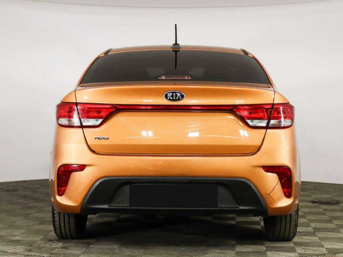 Kia Rio с пробегом — 2019 год. Фото: #5