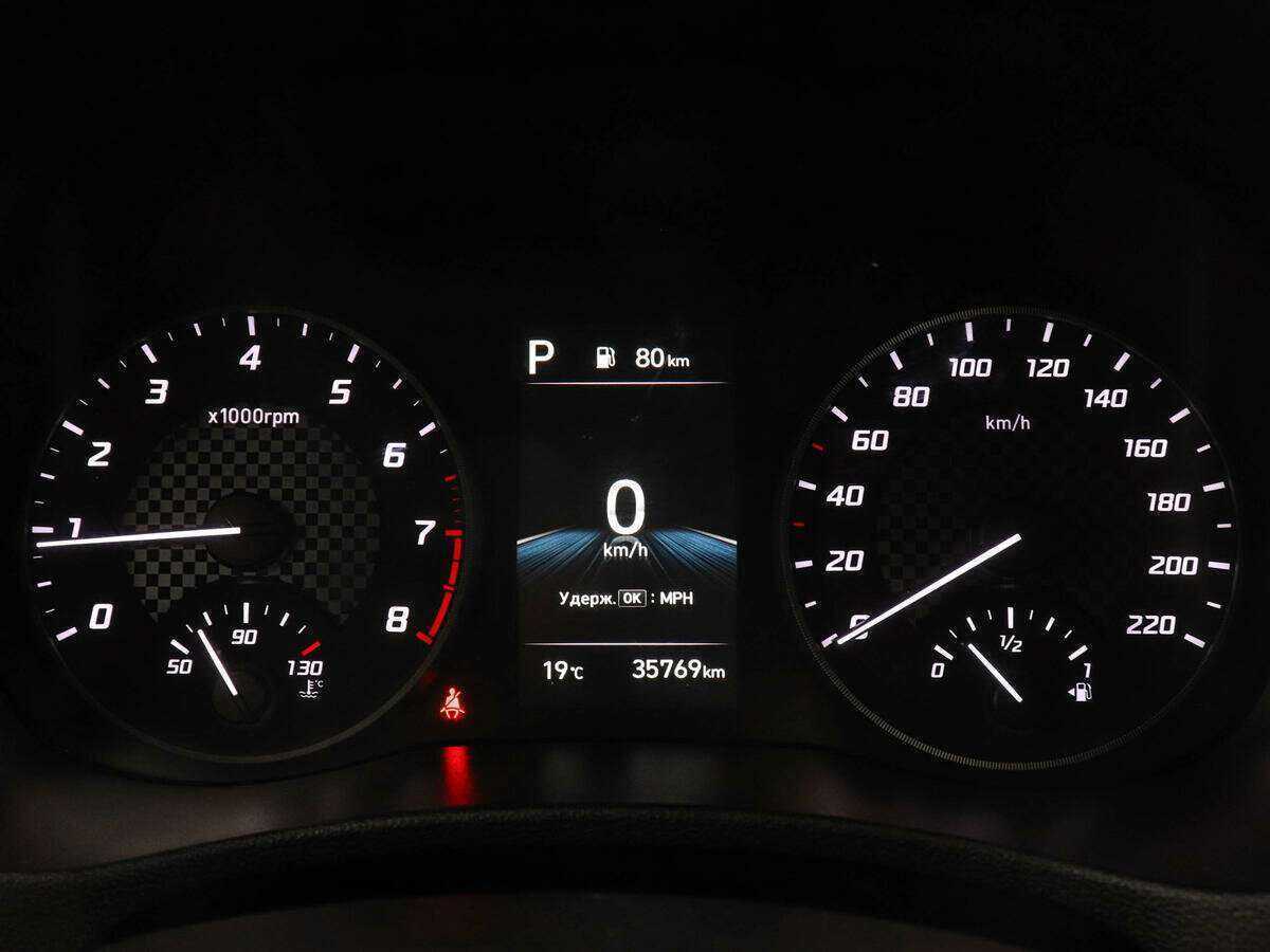 Hyundai Solaris с пробегом — 2022 год. Фото: #10