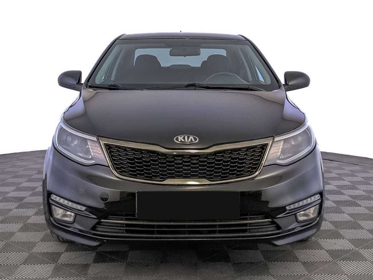 Kia Rio с пробегом — 2016 год. Фото: #1