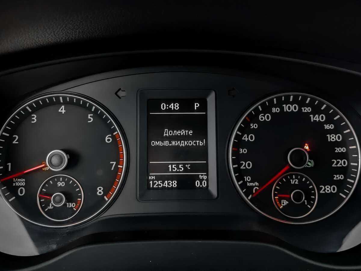 Volkswagen Jetta с пробегом — 2012 год. Фото: #10