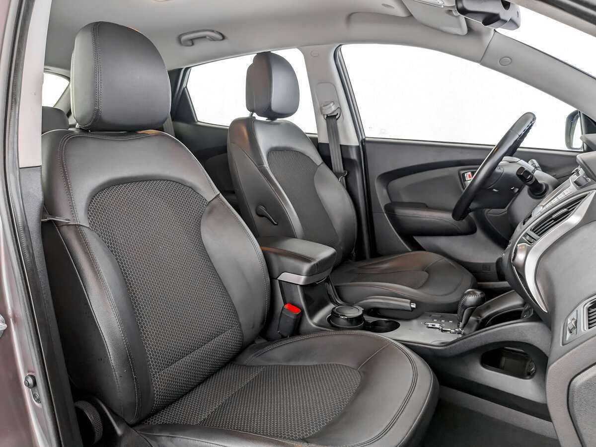 Hyundai ix35 с пробегом — 2012 год. Фото: #16