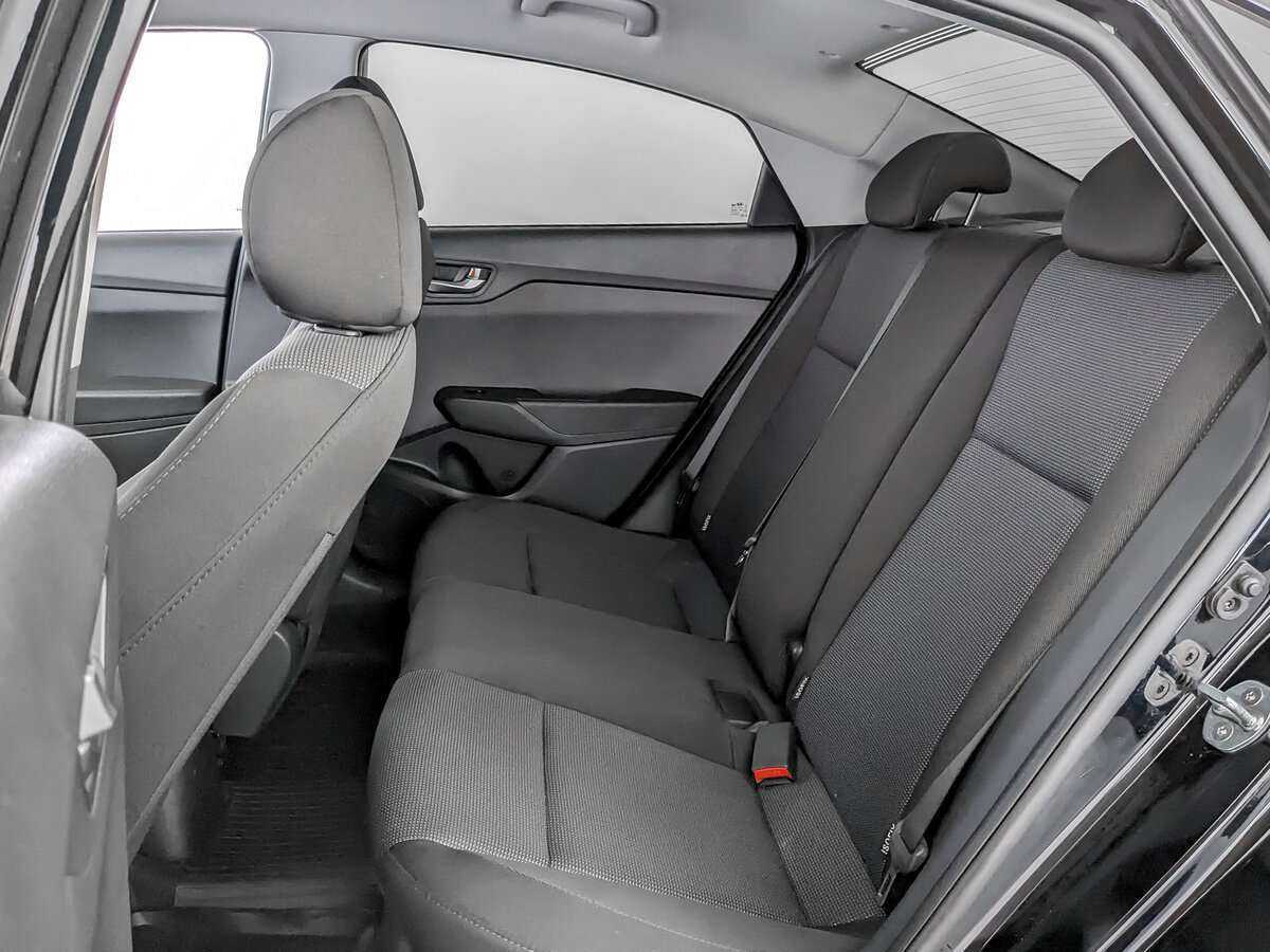 Hyundai Solaris с пробегом — 2020 год. Фото: #9