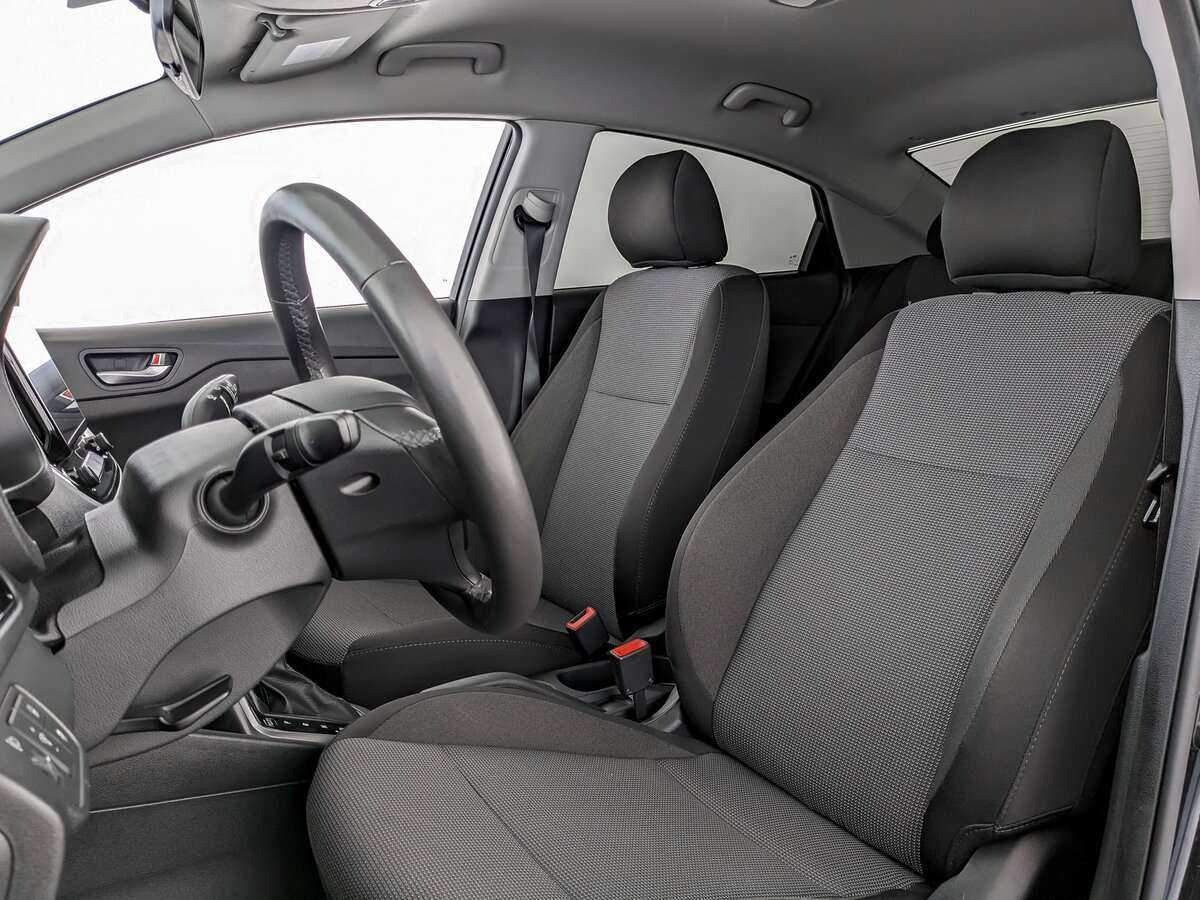 Hyundai Solaris с пробегом — 2020 год. Фото: #15