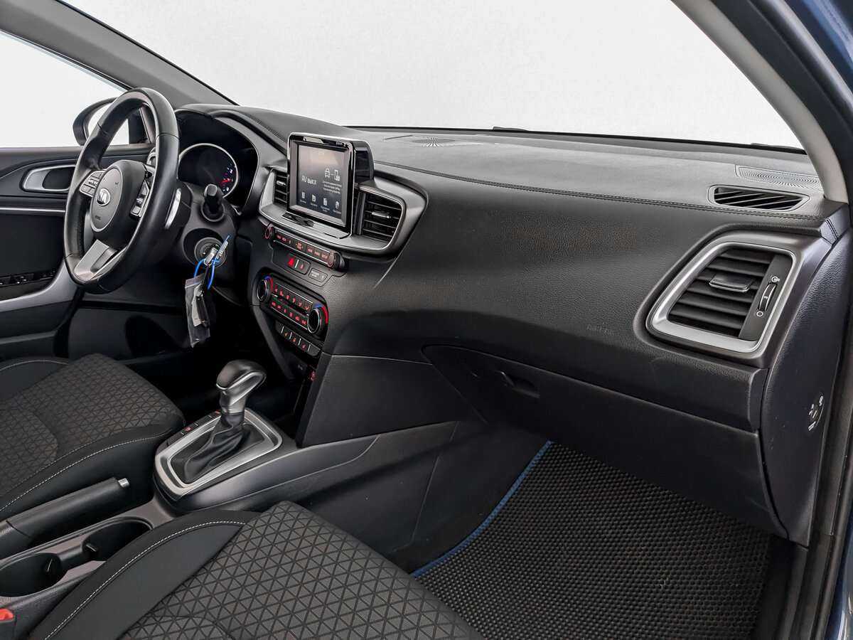 Kia Ceed с пробегом — 2019 год. Фото: #10