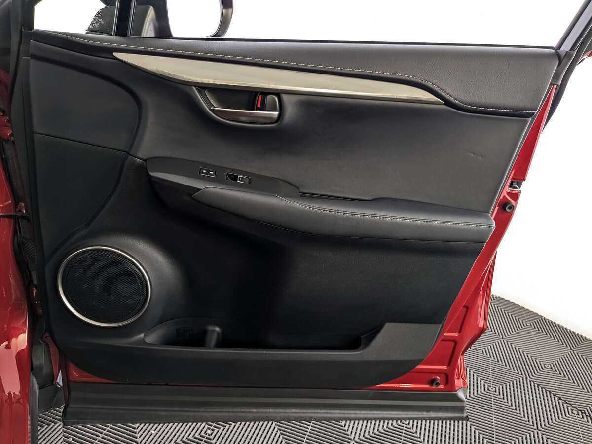 Lexus NX с пробегом — 2019 год. Фото: #23