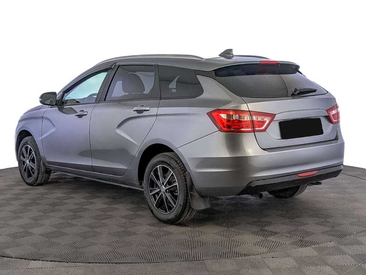 Lada (ВАЗ) Vesta с пробегом — 2021 год. Фото: #6