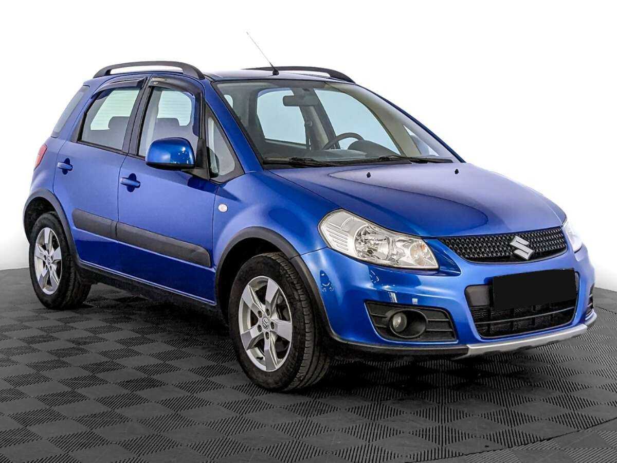Suzuki SX4 с пробегом — 2013 год. Фото: #2