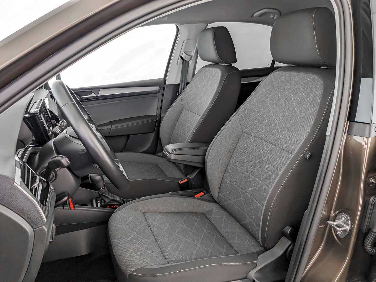 Volkswagen Polo с пробегом — 2021 год. Фото: #15