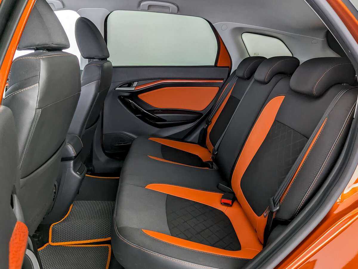 Lada (ВАЗ) Vesta с пробегом — 2019 год. Фото: #9