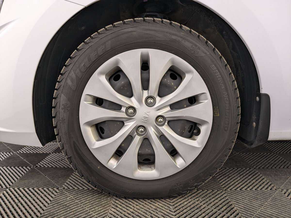 Kia Rio с пробегом — 2021 год. Фото: #11