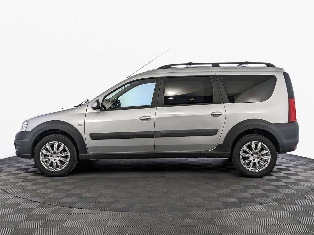 Lada (ВАЗ) Largus с пробегом — 2019 год. Фото: #7