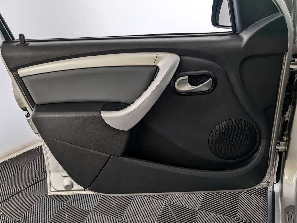 Lada (ВАЗ) Largus с пробегом — 2019 год. Фото: #14