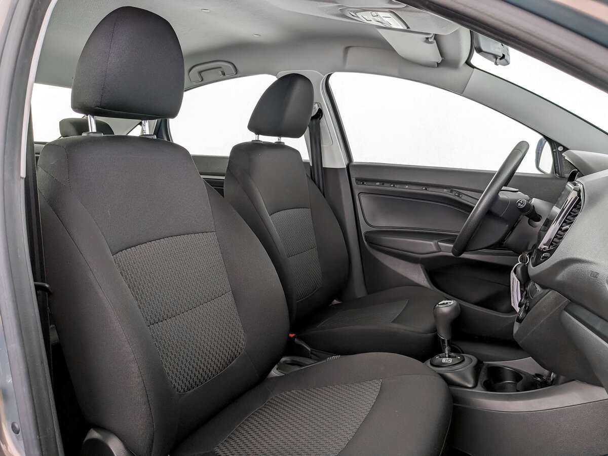 Lada (ВАЗ) Vesta с пробегом — 2018 год. Фото: #18