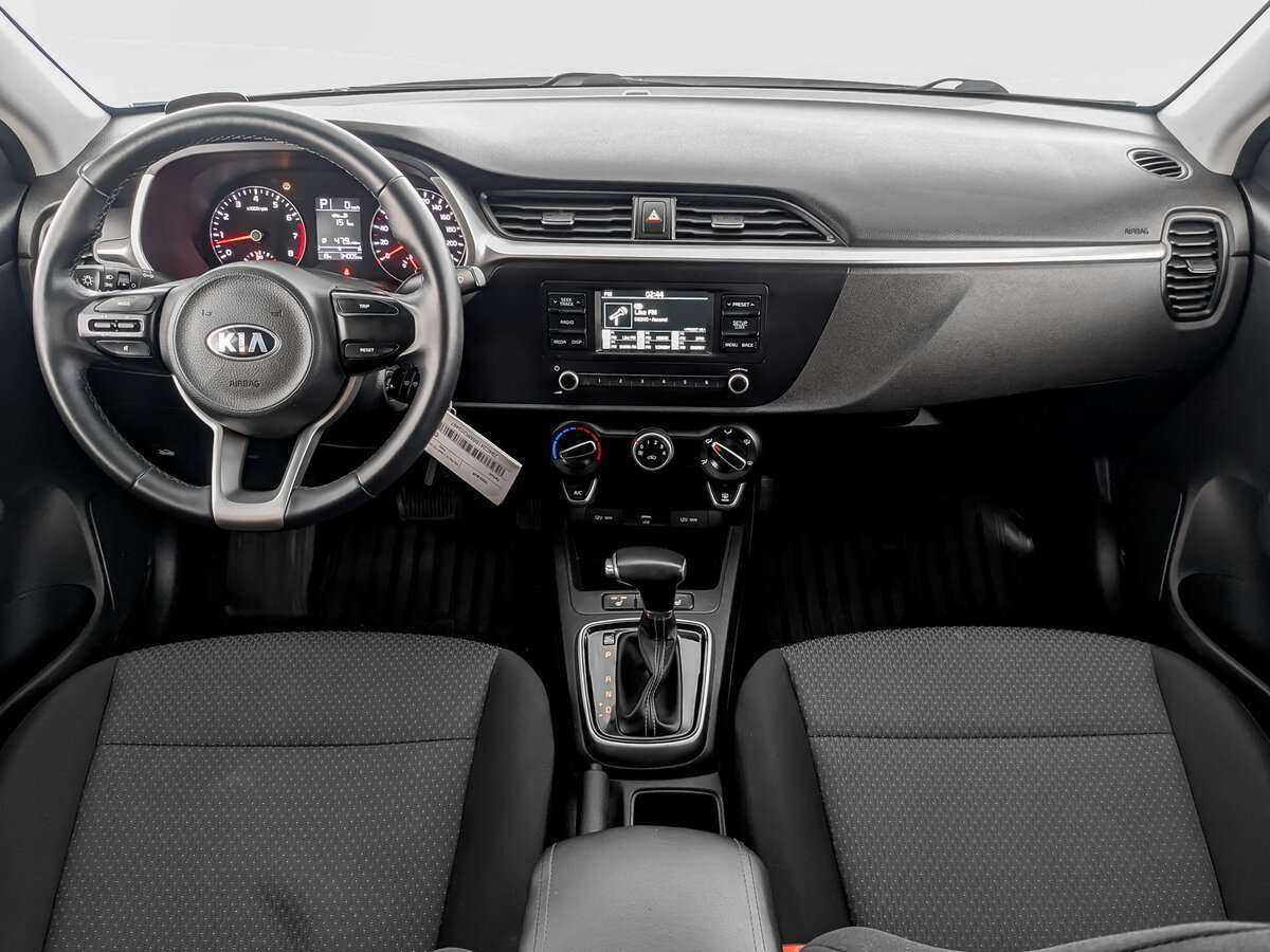 Kia Rio с пробегом — 2020 год. Фото: #10