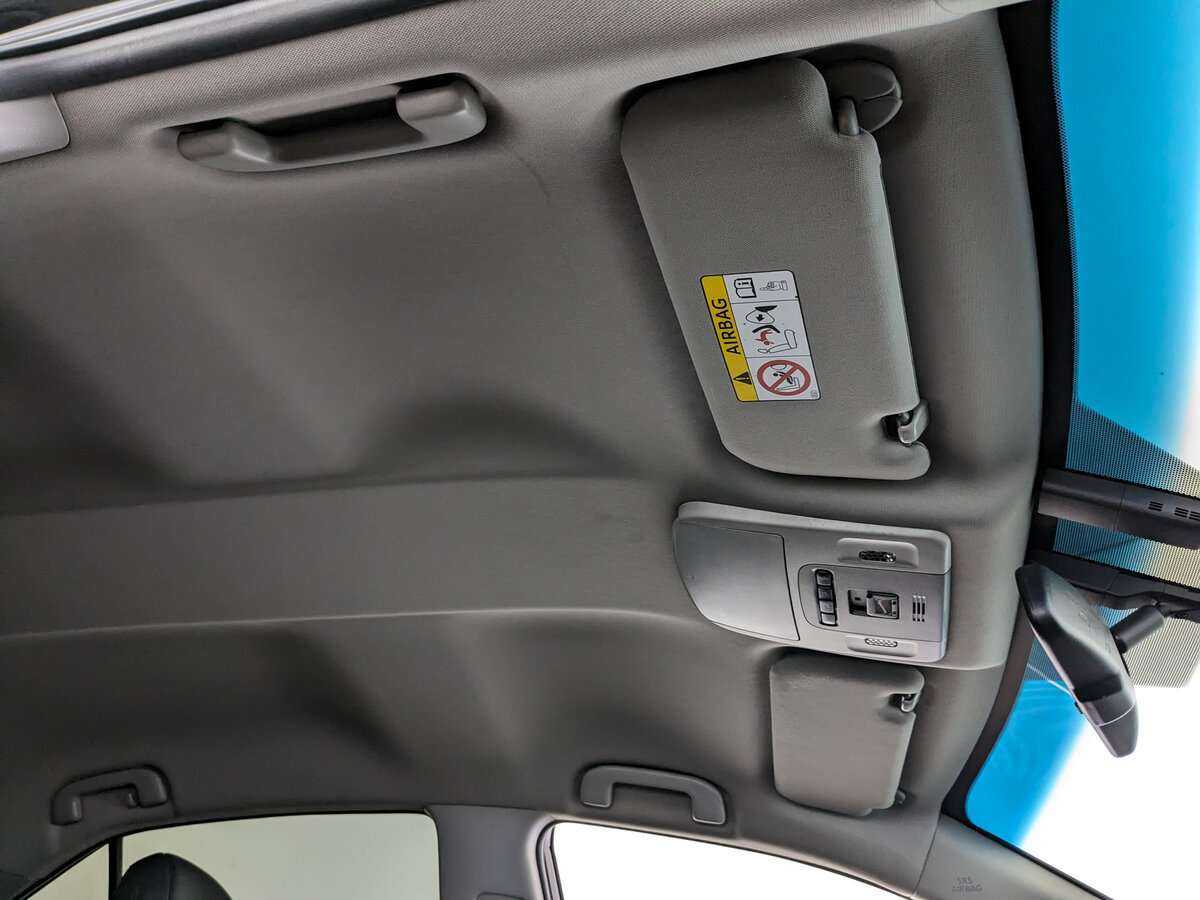 Toyota Camry с пробегом — 2019 год. Фото: #18