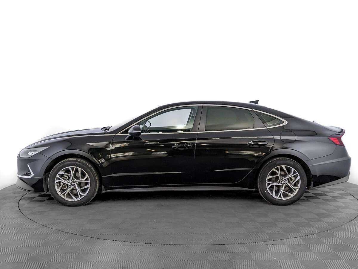 Hyundai Sonata с пробегом — 2020 год. Фото: #7