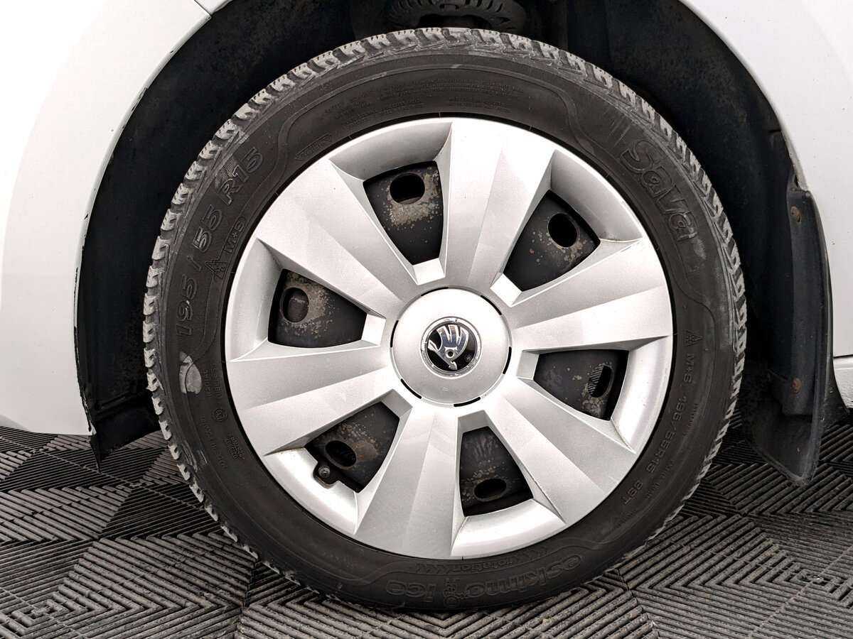 Skoda Rapid с пробегом — 2017 год. Фото: #15