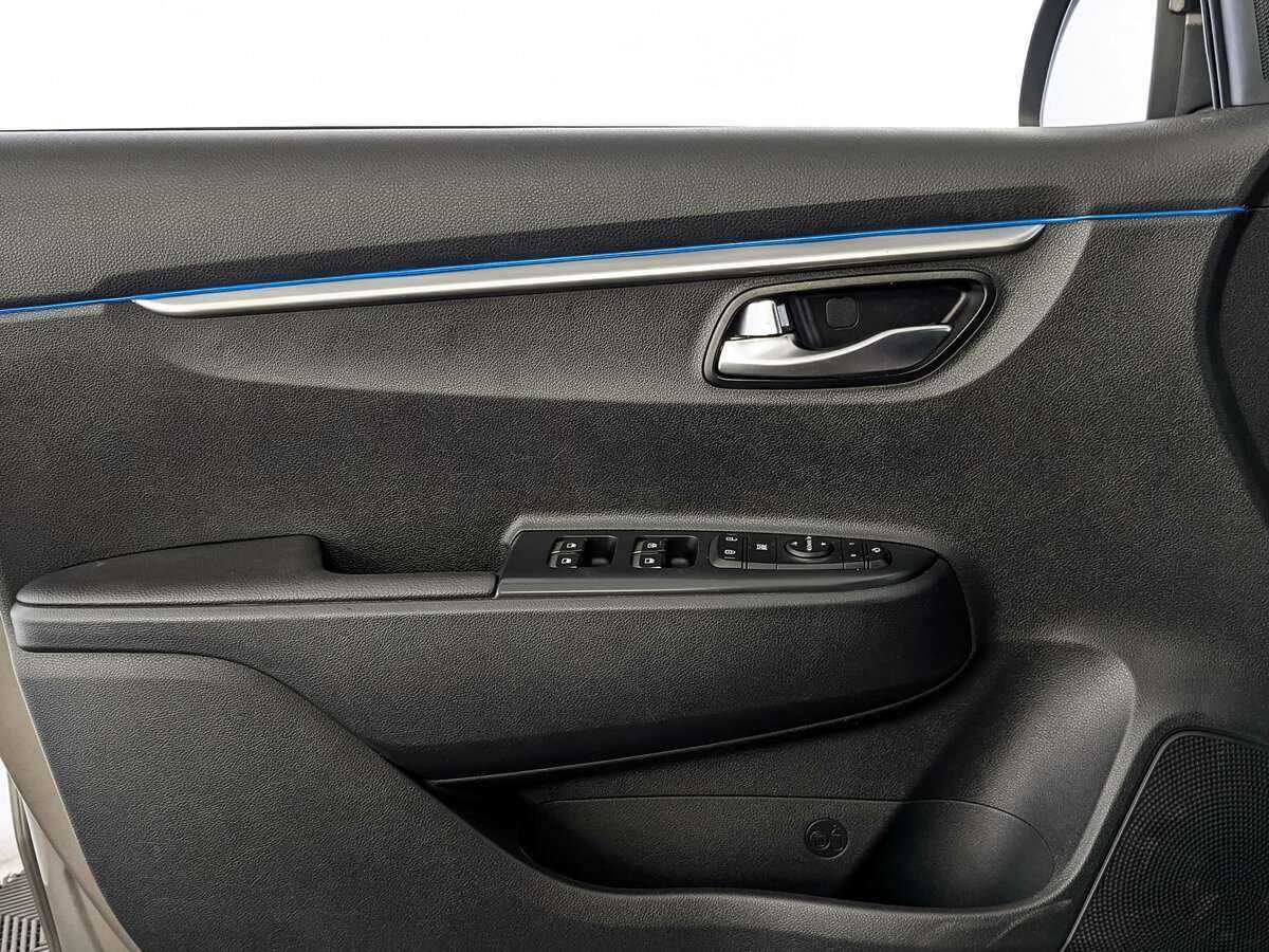 Kia Rio с пробегом — 2022 год. Фото: #13