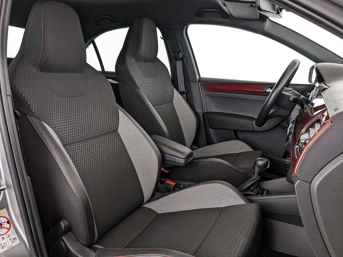 Volkswagen Polo с пробегом — 2021 год. Фото: #19