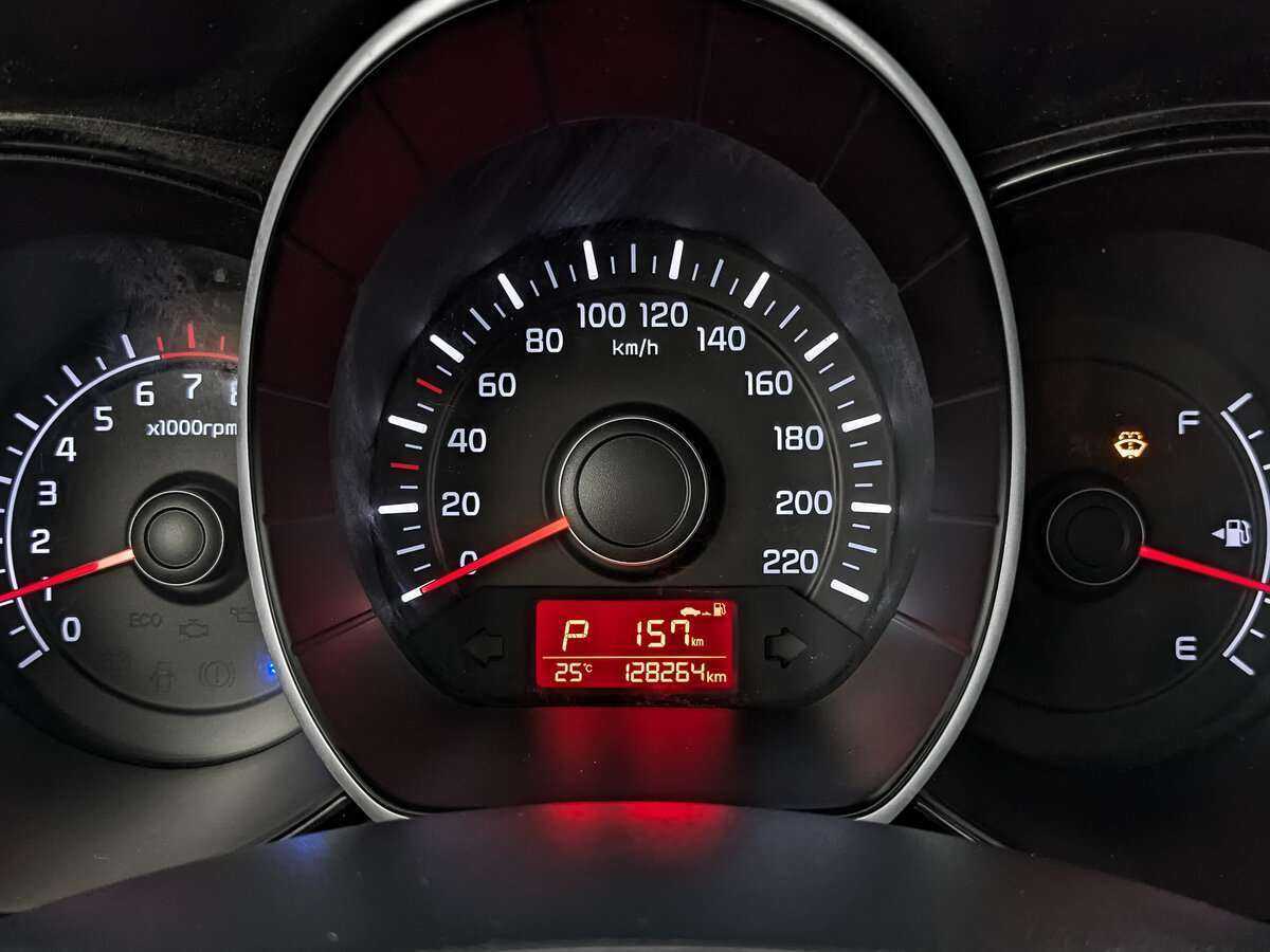 Kia Rio с пробегом — 2017 год. Фото: #10