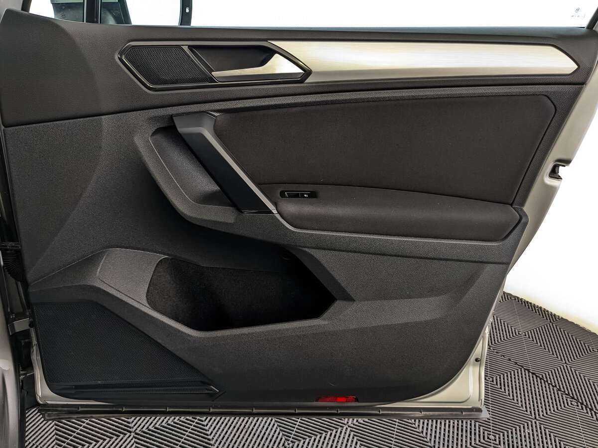 Volkswagen Tiguan с пробегом — 2017 год. Фото: #19