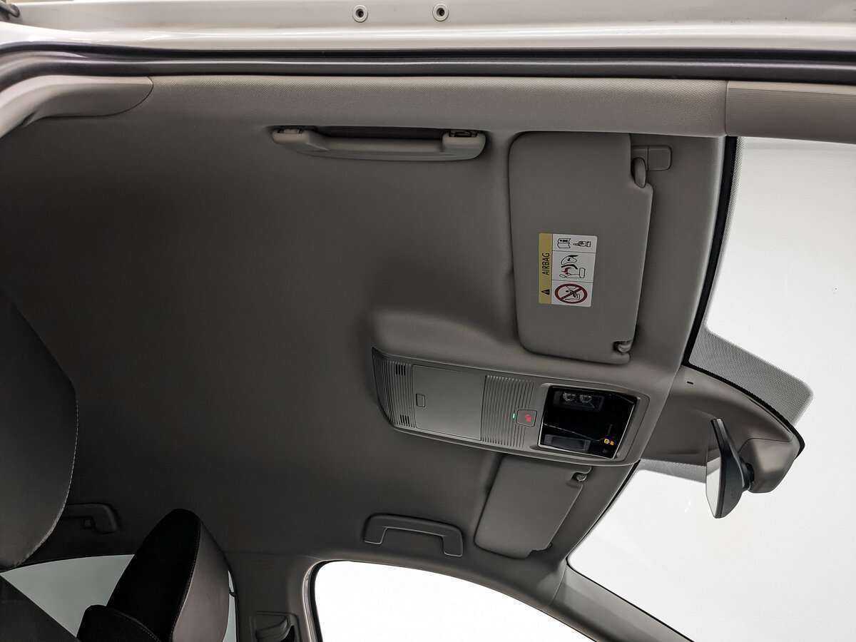 Skoda Octavia с пробегом — 2021 год. Фото: #16